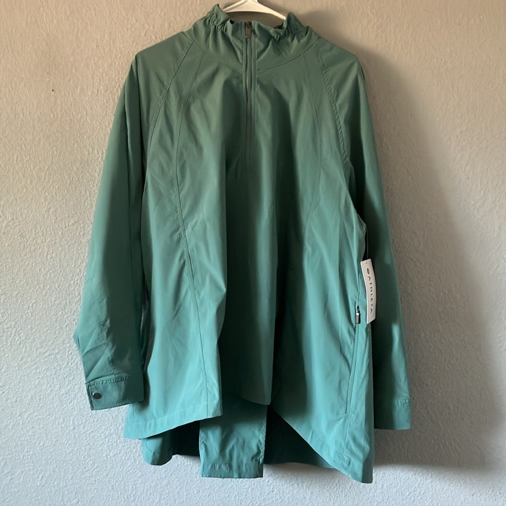 Athleta advantage Poplin top blue green color extra large